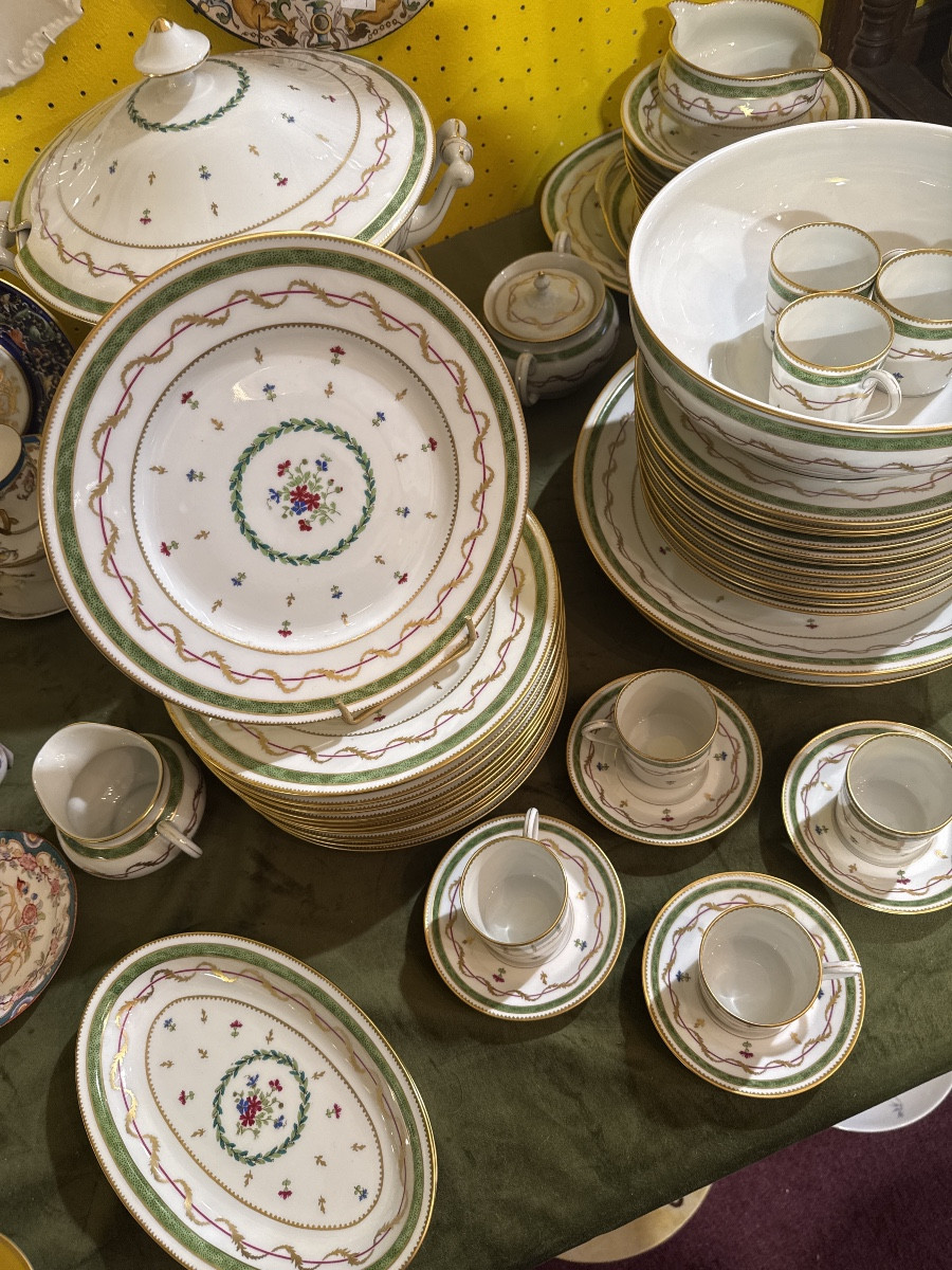 Service Haviland vieux Paris 68 pieces