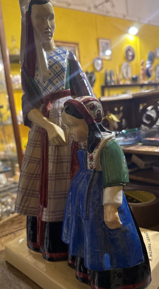 Sujet en faïence de Quimper R.Micheau-Vernez-photo-4