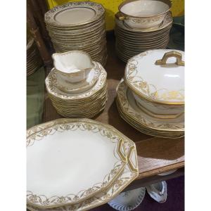 Service de table porcelaine blanc et doré 