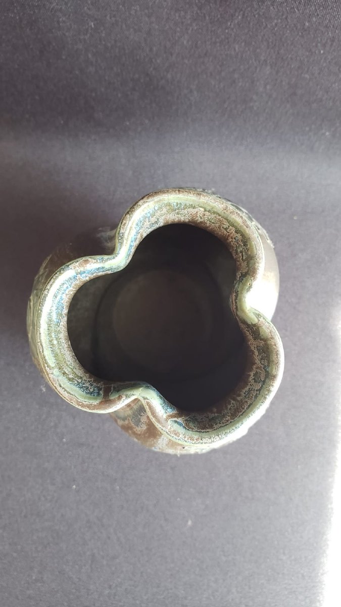 Vase DENBAC en grès flammé  à décor de tournesols en étain. Modèle 82. Epoque Art Déco 1925/30-photo-3