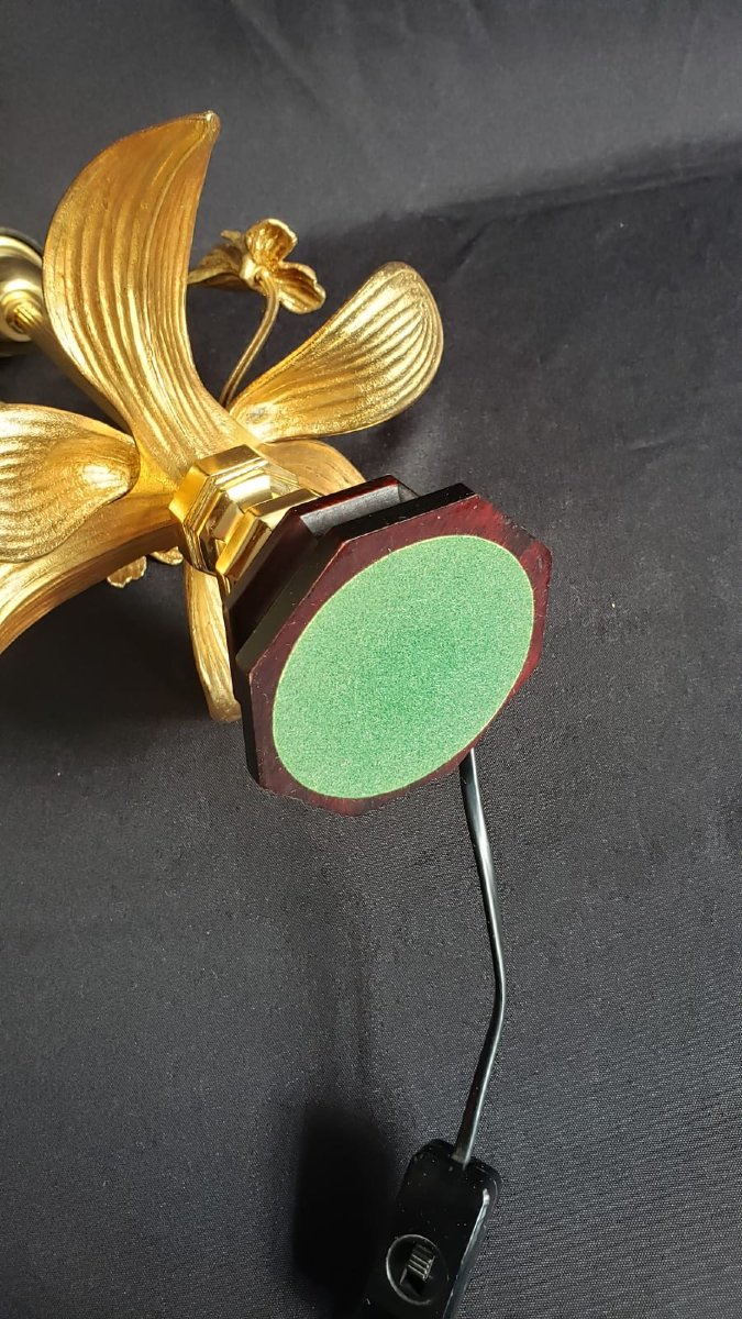 Lampe orchidée  en laiton doré. Vers 1960-1970-photo-6