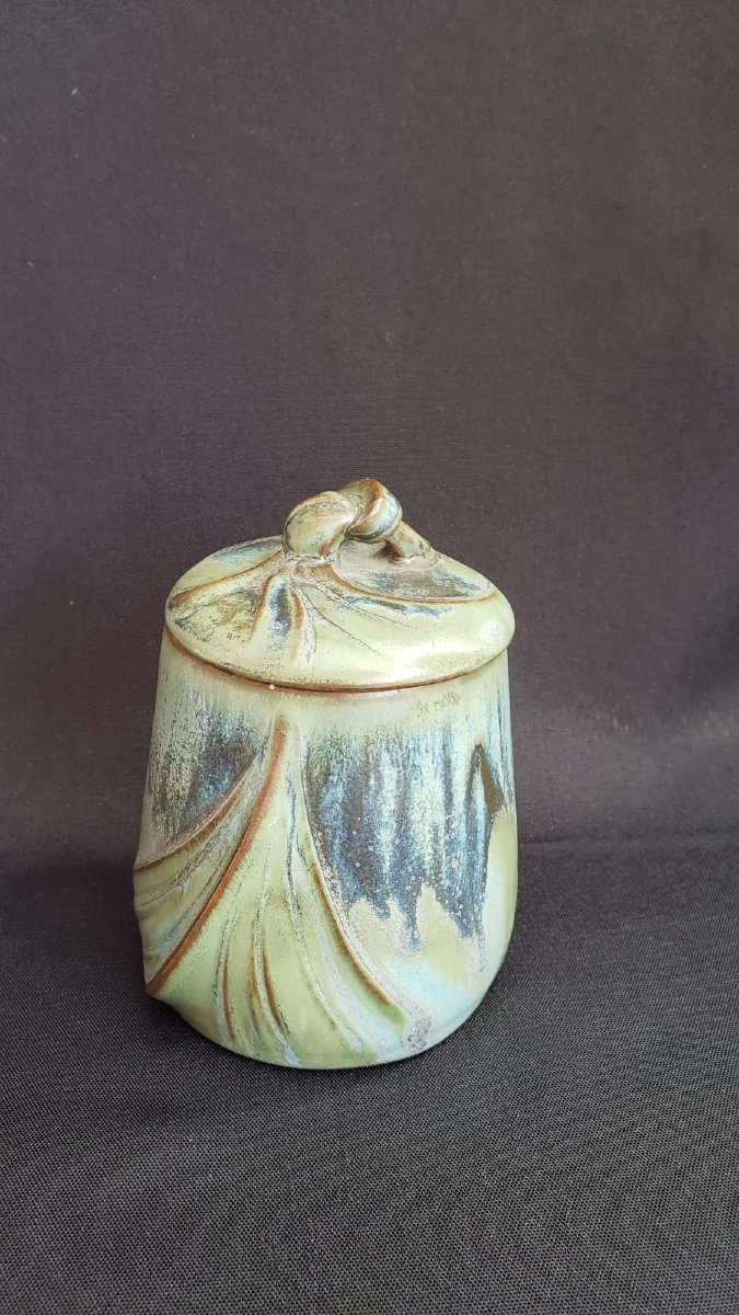 Boîte couverte en grès émaillé Denbac. Modèle N°34. Vierzon.  Art Déco vers 1925/30