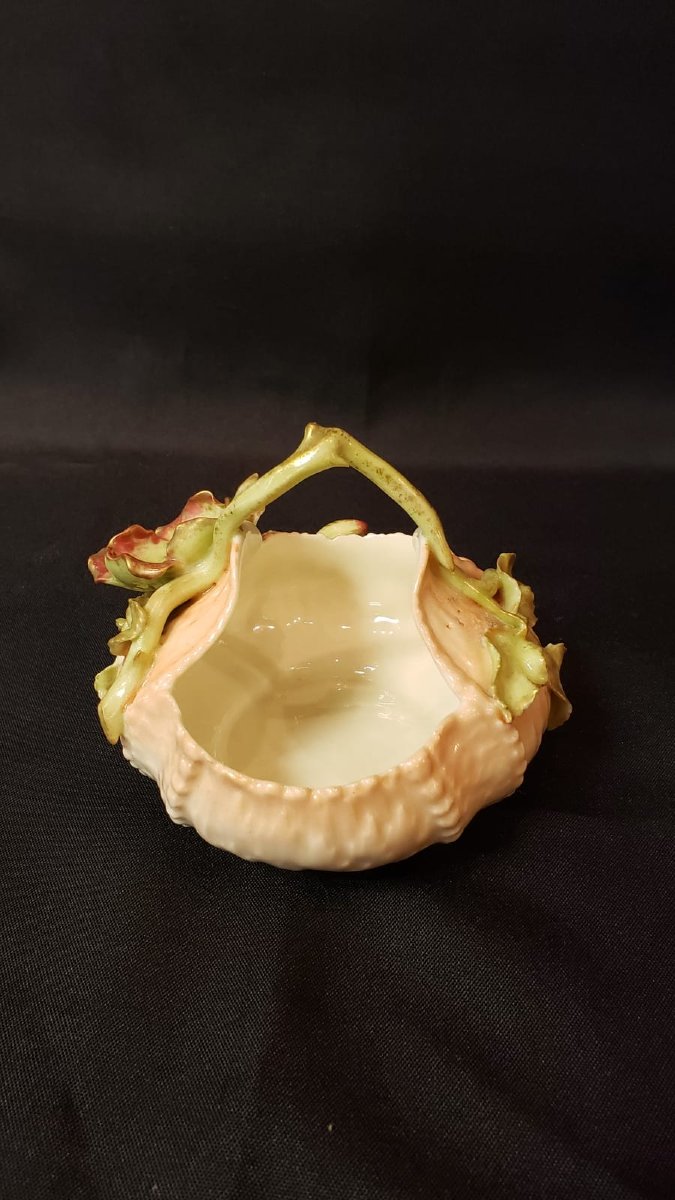 Panier vide-poches en porcelaine de Saxe – Décor floral en relief – Art Nouveau vers 1890-photo-6