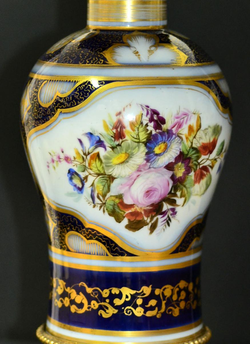 Paire De Lampes En Porcelaine Et Bronze Doré Vers 1840-photo-2