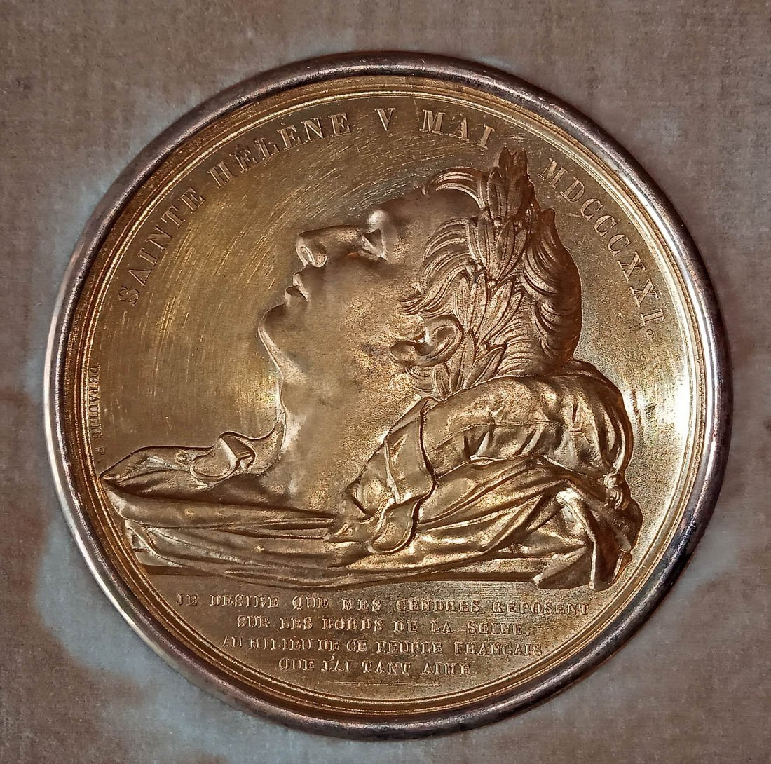 Médailler reliquaire Napoléon 1er-photo-6