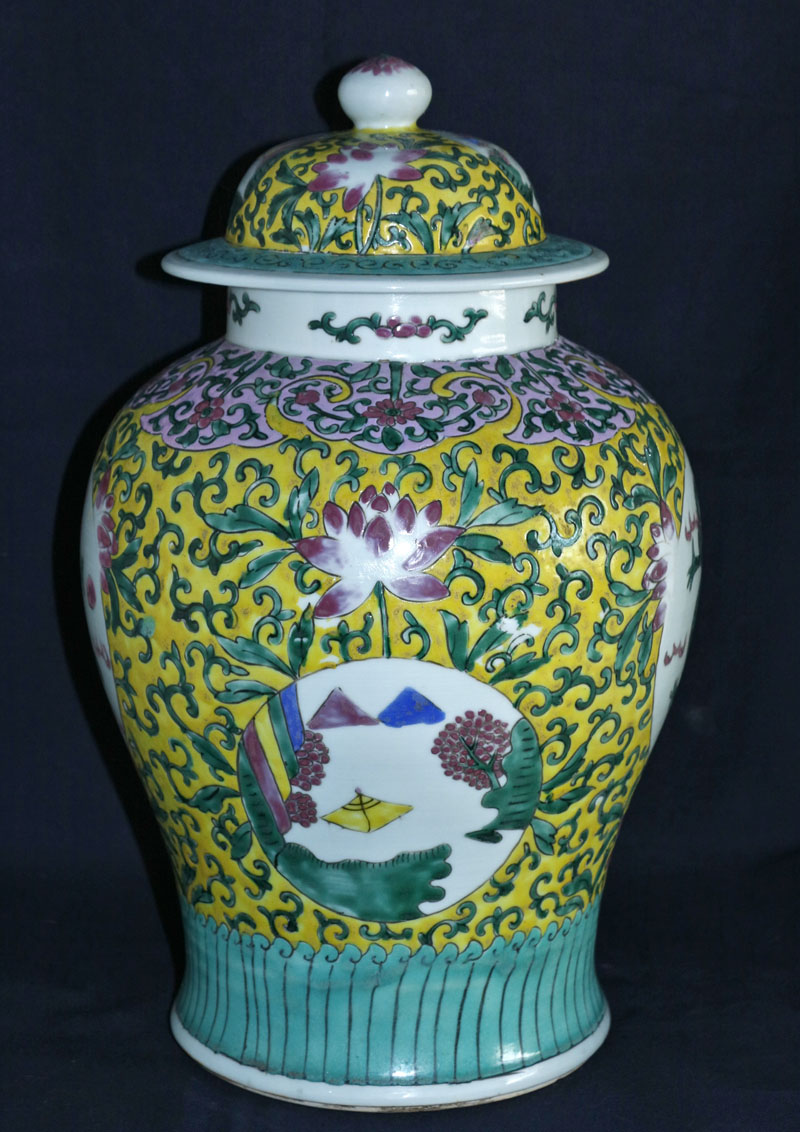 Grand Vase Couvert En Porcelaine De Chine 19 ème-photo-2