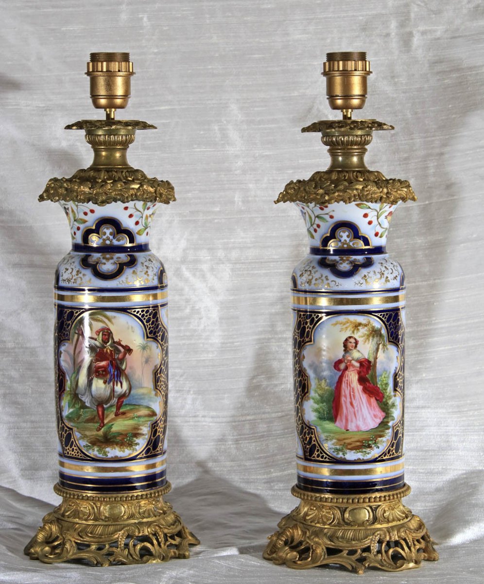 Pair Of Bayeux Porcelain And Bronze Lamps Early 19th