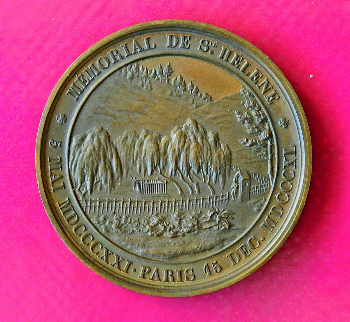 Médaille Du Mémorial De Sainte Hélène Bronze 19 ème Dans Sa Boite-photo-4