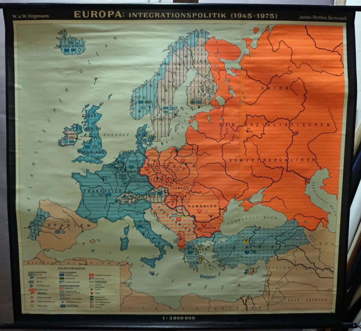 Roll Up Wall Map Of Europe Integration Policy 1945-1975 Wall Chart