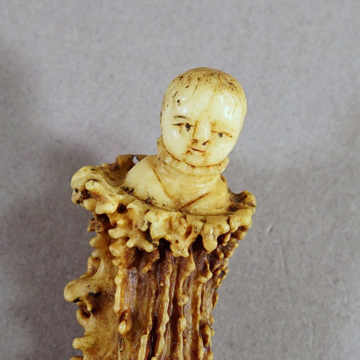 Couverts De Service Rustiques Avec Manches En Corne Sculptée 19e Siècle -photo-5