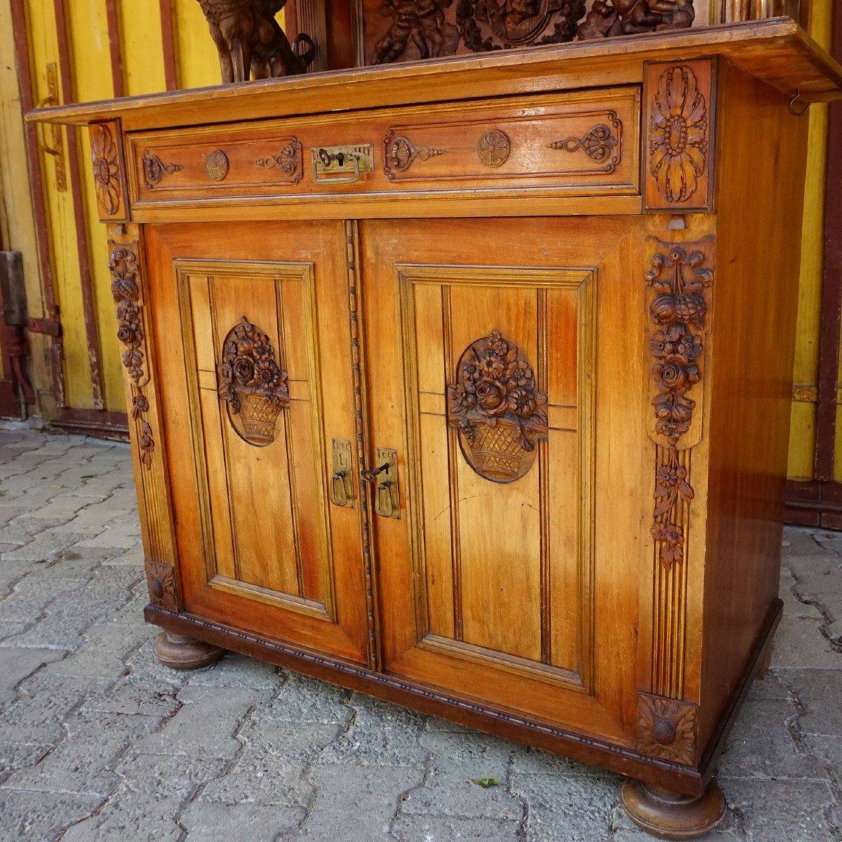 Antique Wooden Carved Cupboard With Several Carvings -photo-4