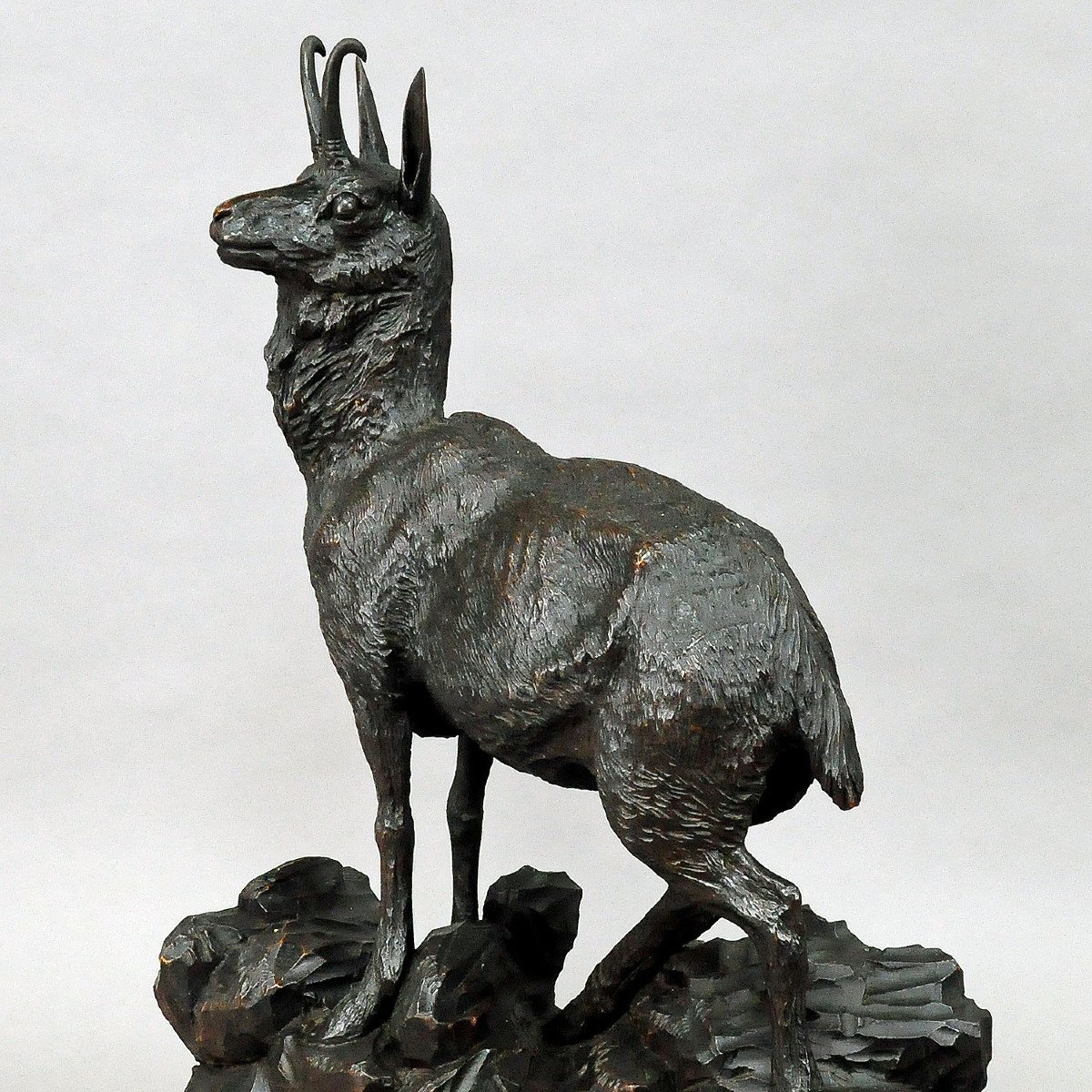 Grande Sculpture De Chamois En Bois Sculpté, Forêt Noire Ca. 1900-photo-3