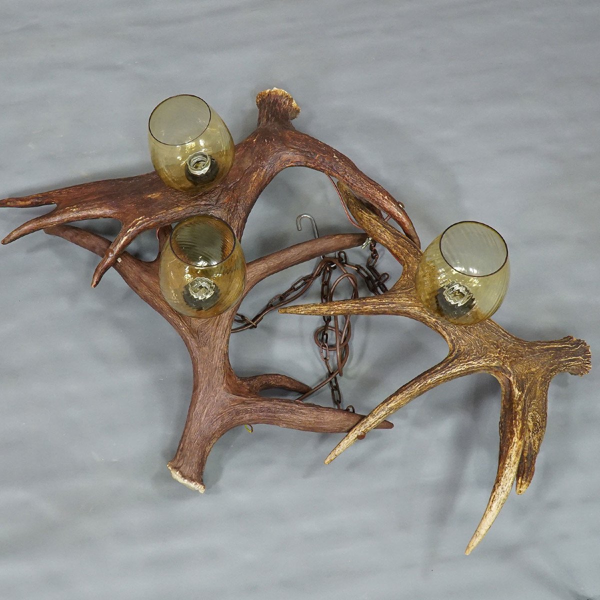 Rustic Antler Lamp With Elk Antlers-photo-1