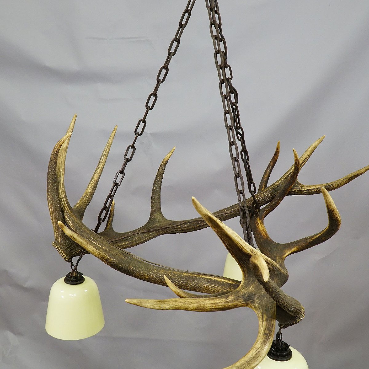 Rustic Antler Lamp With Deer Antlers-photo-3