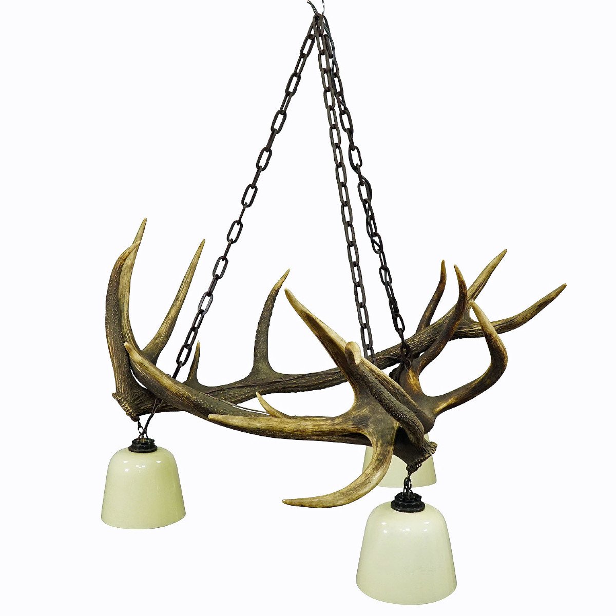 Rustic Antler Lamp With Deer Antlers