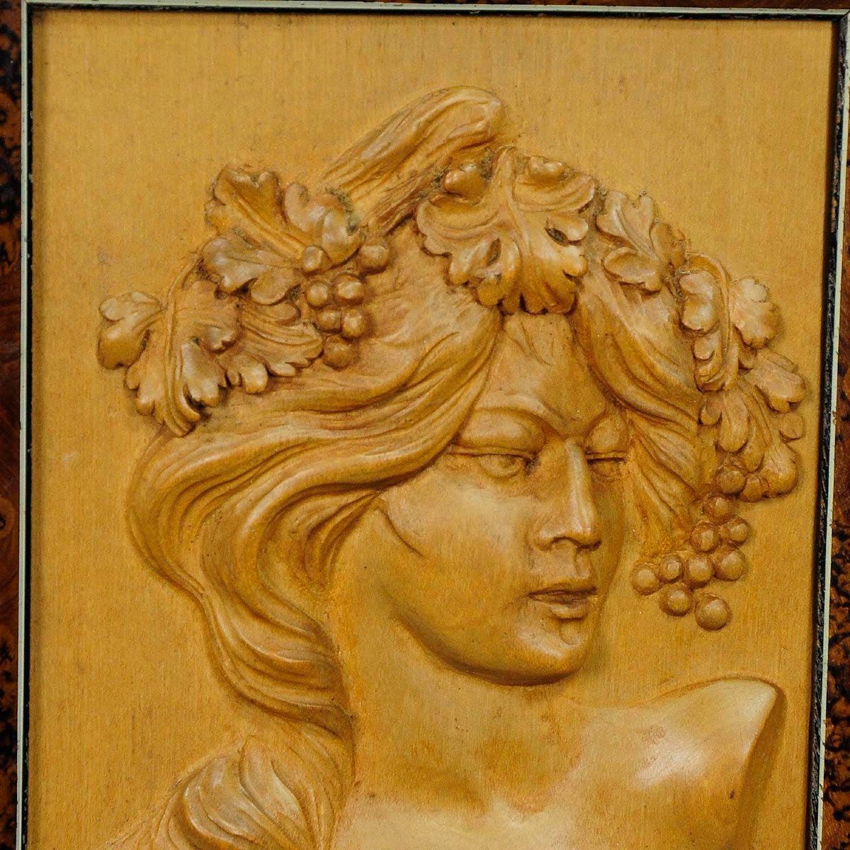 Wooden Carved Victorian Lady Wall Plaque, Circa 1920-photo-4