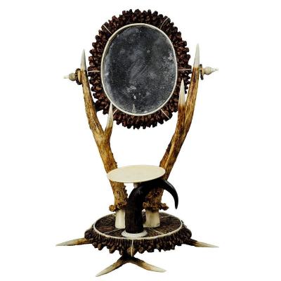 Antler Dressing Table Set With Mirror Ca. 1840