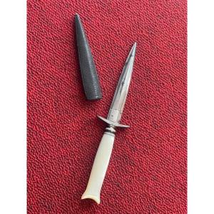 19th-century "ball-piercer" Dagger Of Virtue, Romantic-style Stiletto, Mother-of-pearl & Steel