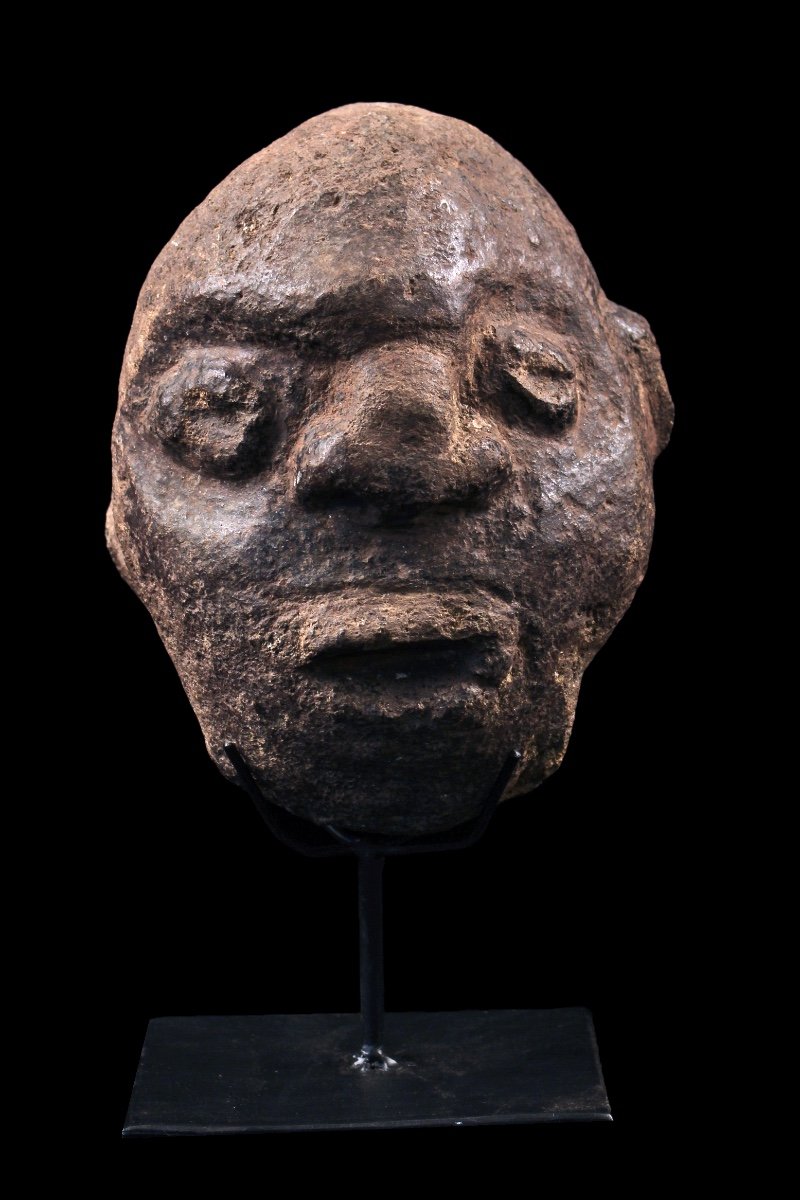 Ritual Stone, Papua New Guinea, Oceanic Art, Tribal Art, Oceania, Primitive Arts-photo-1