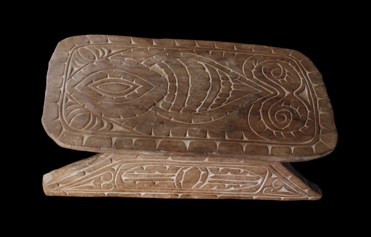 Village Bench, Tribal Art, Oceanic Art, Papua New Guinea, Oceania, Sculpture
