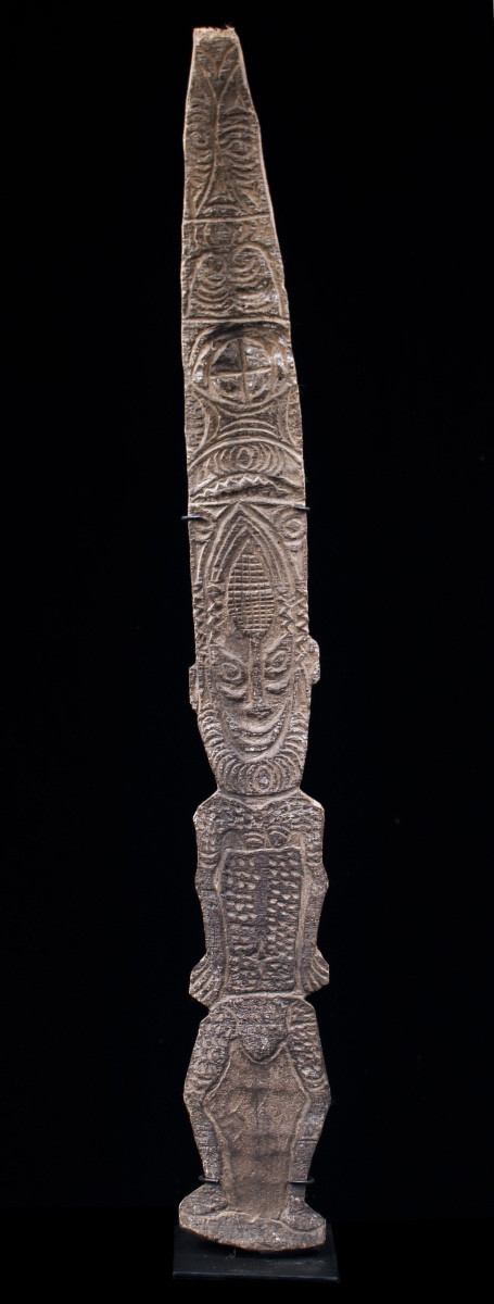 Ritual Charm, Engraved Bark, Tribal Art, Oceanic Art, Oceania, Papua New Guinea