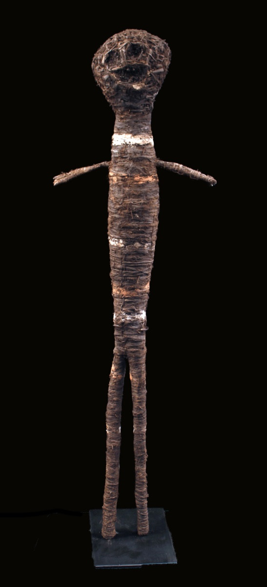 Personnage en fibres, Art Océanien, Art Tribal, Océanie, Arts Premiers, Spirit Figure, 91 cm