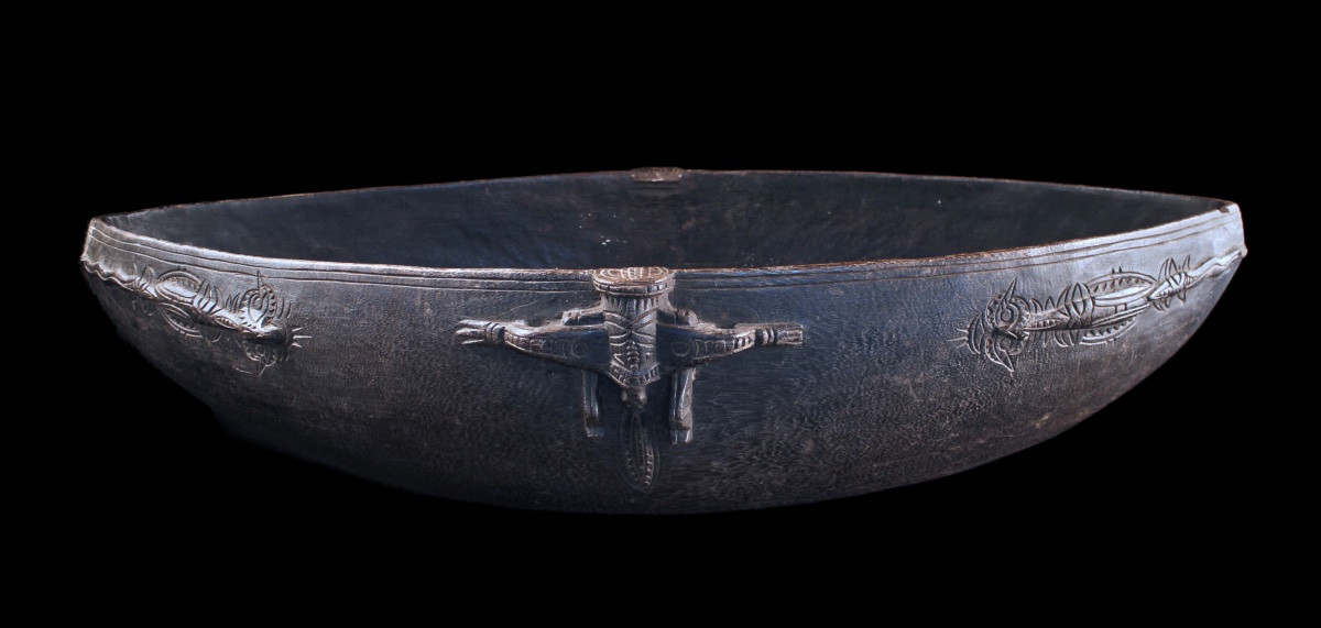 Impressive Tami Bowl, Siassi Islands, Tribal Art, Oceanic Art, Primitive Art, 108 Cm -photo-2
