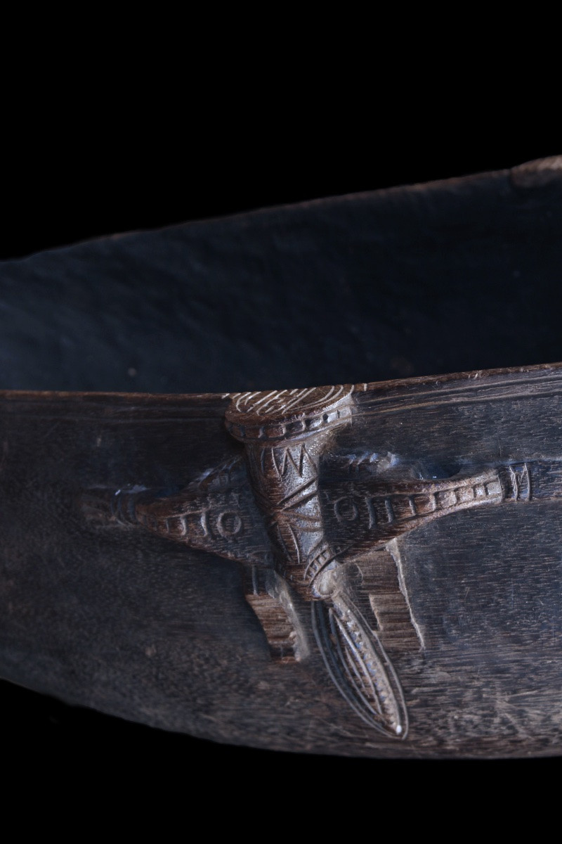 Impressive Tami Bowl, Siassi Islands, Tribal Art, Oceanic Art, Primitive Art, 108 Cm -photo-2