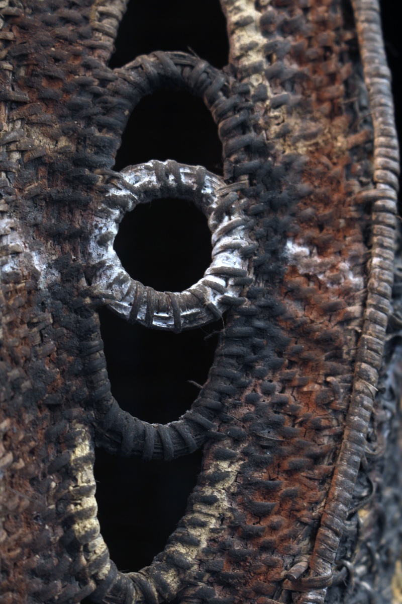 Masque heaume, art tribal , art océanien, Océanie, Papouasie Nouvelle Guinée, 39 cm-photo-3