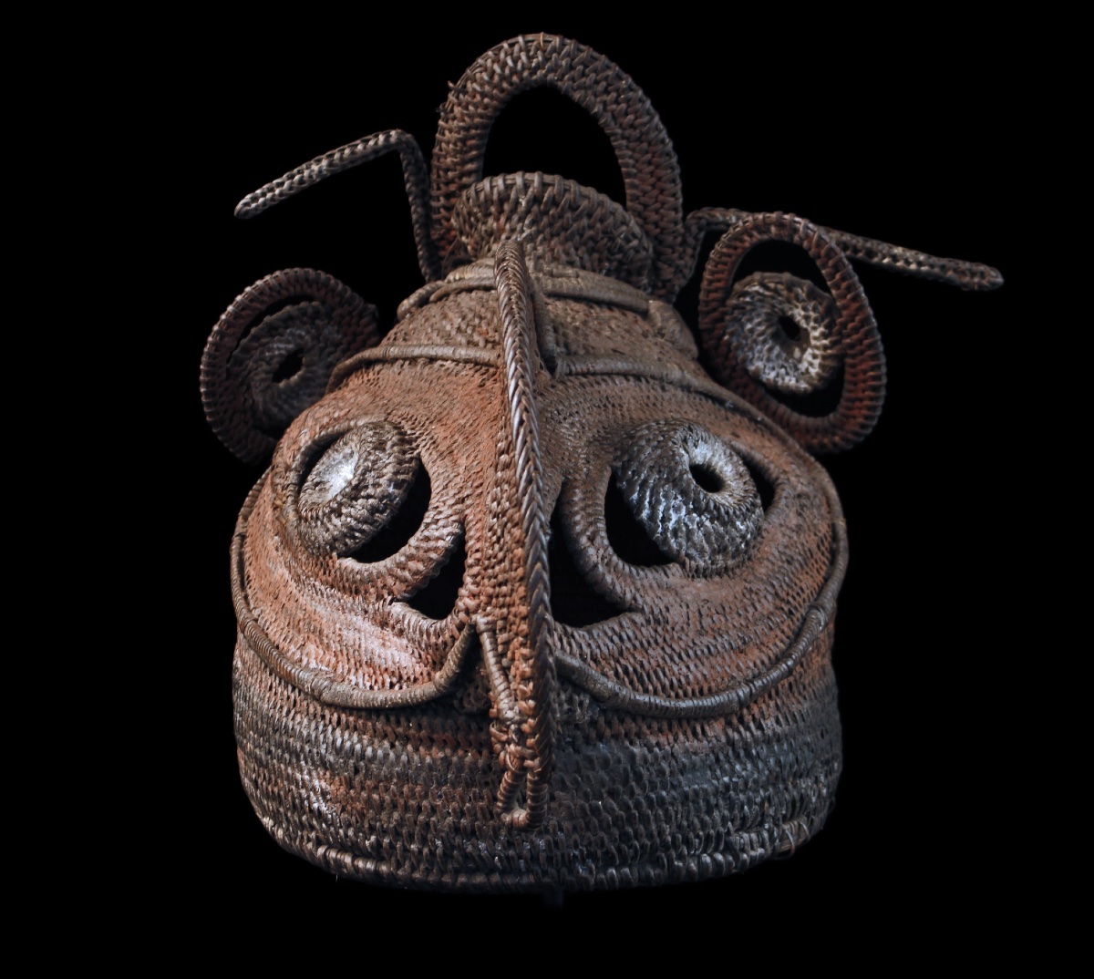 Baba Tagwa Mask, Helmet Mask, Oceanic Art, Oceania, Woven Basketry, 33 X 24 X 35 Cm