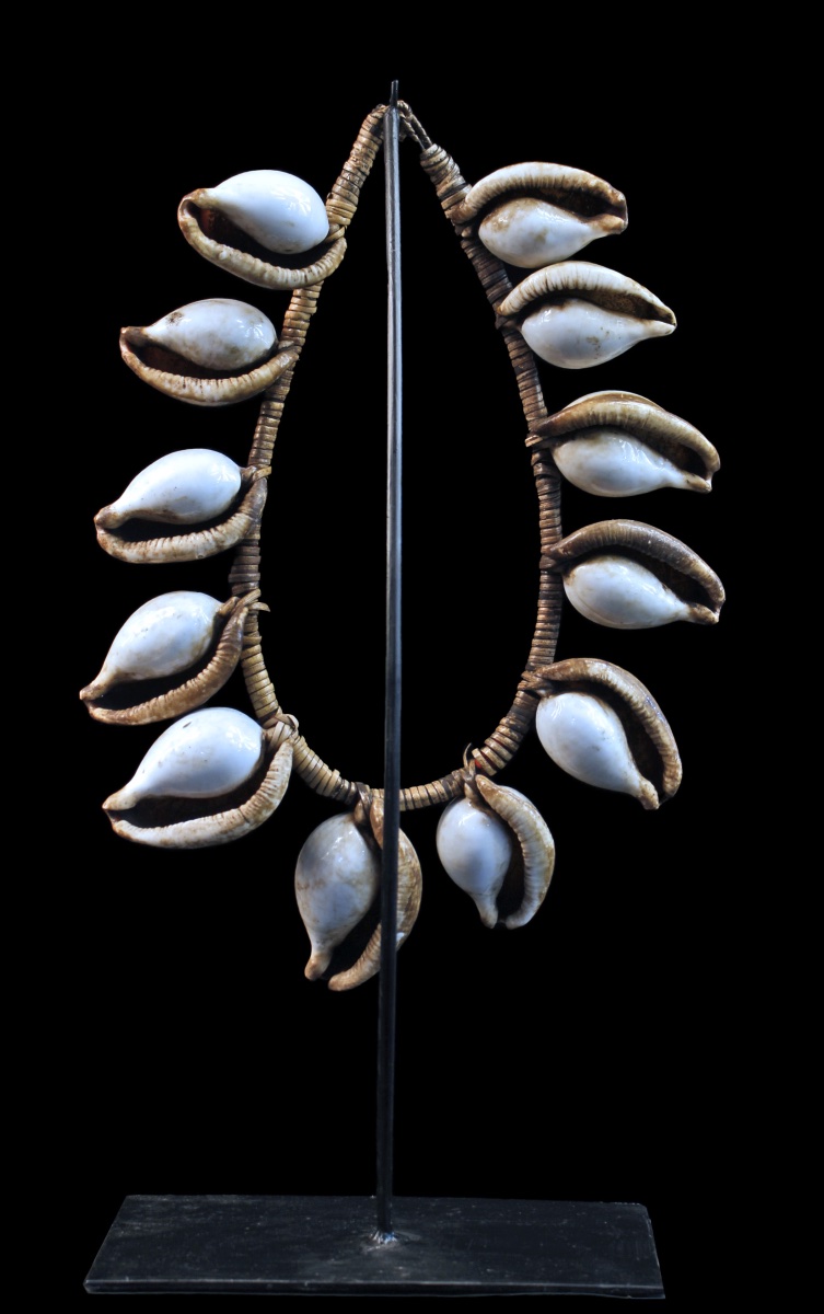 Ceremonial Necklace,  Primitive Art, Oceanic Art, Tribal Art, Traditional Ornament, 35 Cm-photo-3