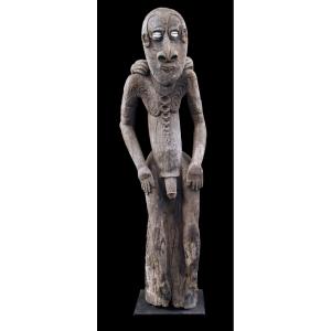 Figure de faîtage, Sculpture, Art Tribal, Art Océanien, Océanie, arts premiers, 98 cm