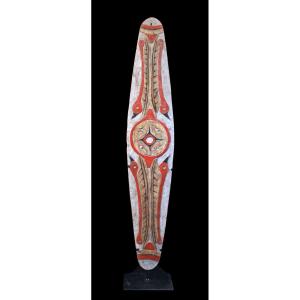 Ceremonial Shield, Oceanic Art, Tribal Art, Primitive Art, Oceania, Sculpture, 130 X 24 Cm