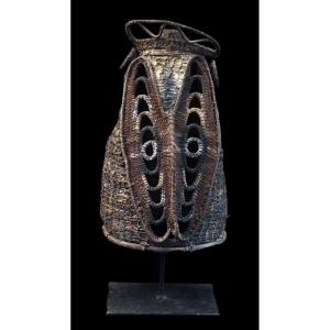 Masque heaume, art tribal , art océanien, Océanie, Papouasie Nouvelle Guinée, 39 cm