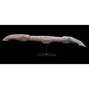 Fragment de tambour à main, Fleuve Sépik, Art Premier, Art Océanien, art tribal, Océanie, 66 cm