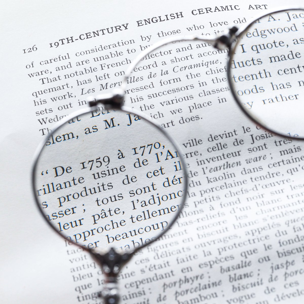 Lorgnette ancienne Art déco en platine sertie de diamants  lunettes d’opéra, vers 1920-photo-4