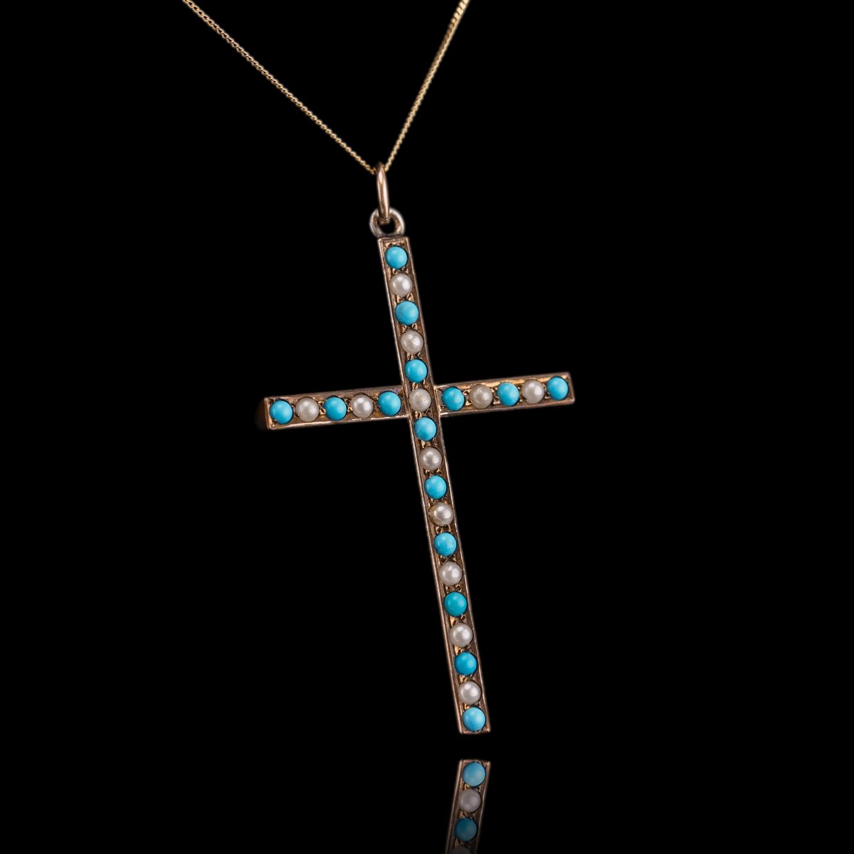 Collier ancien victorien pendentif croix en or 9K, orné de turquoise et de perles vers 1890-photo-3