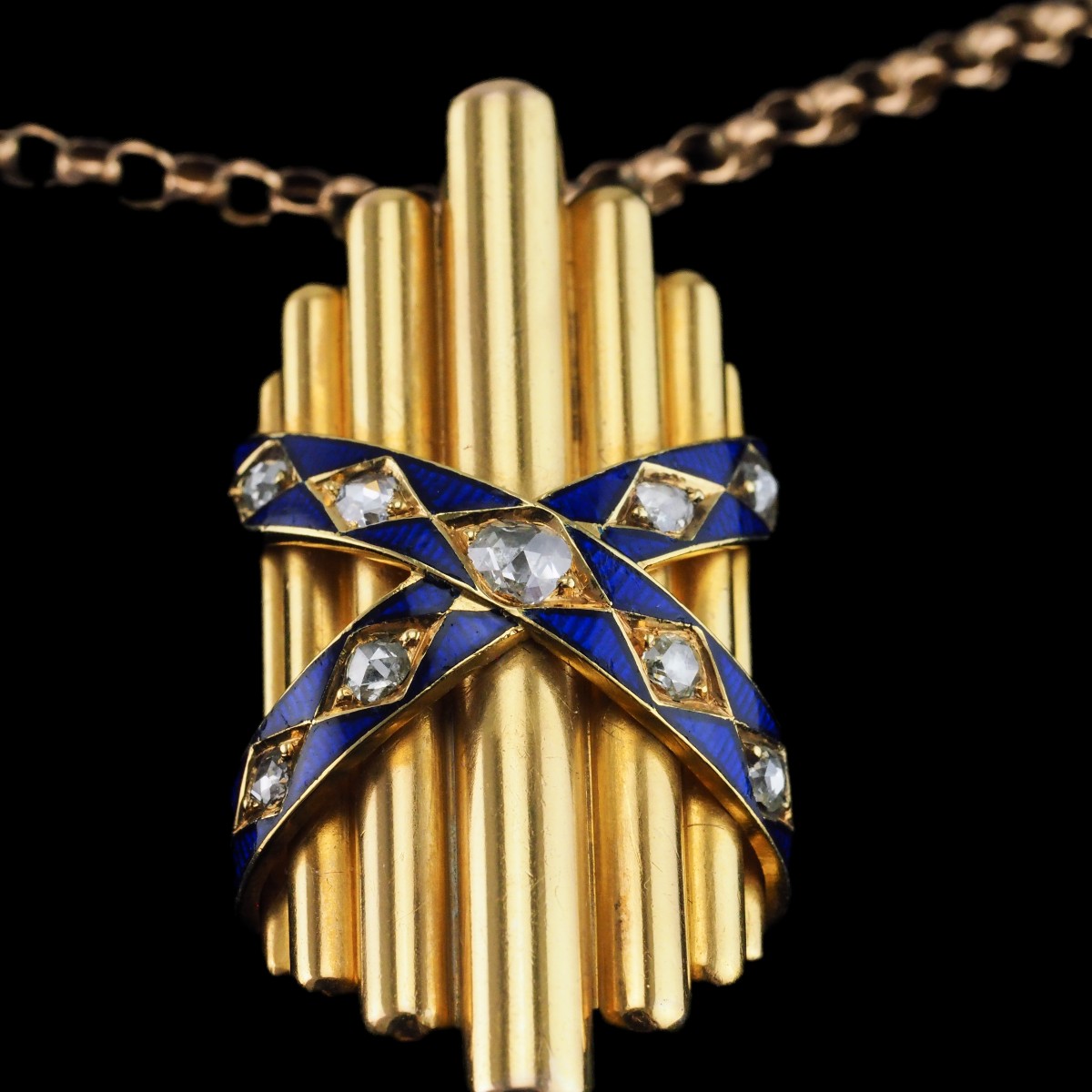 Pendentif ancien victorien en or 18K , serti d’un diamant taille rose et d’émail bleu – 1880