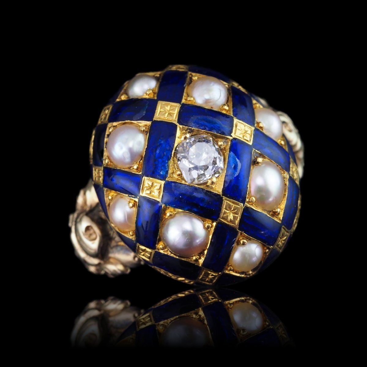 Bague ancienne victorienne en or 14K, ornée d’émail bleu, de diamants et de perles – vers 1860-photo-4