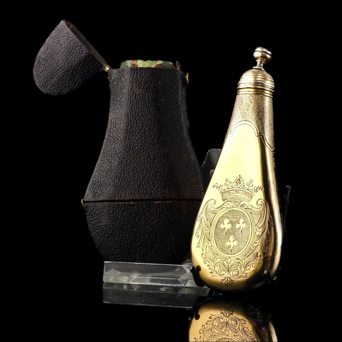 Flacon à parfum ancien en argent doré avec gravure de couronne – vers 1690-photo-4