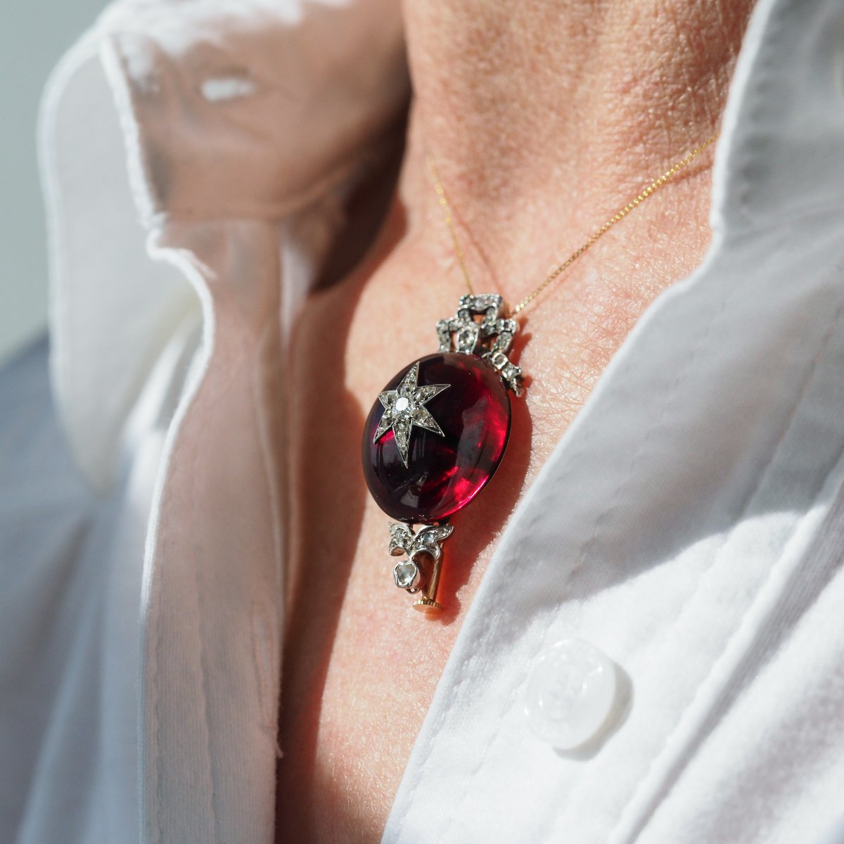 Antique Victorian Garnet & Diamond Star Cabochon Brooch/pendant 14k Gold C.1870-photo-2