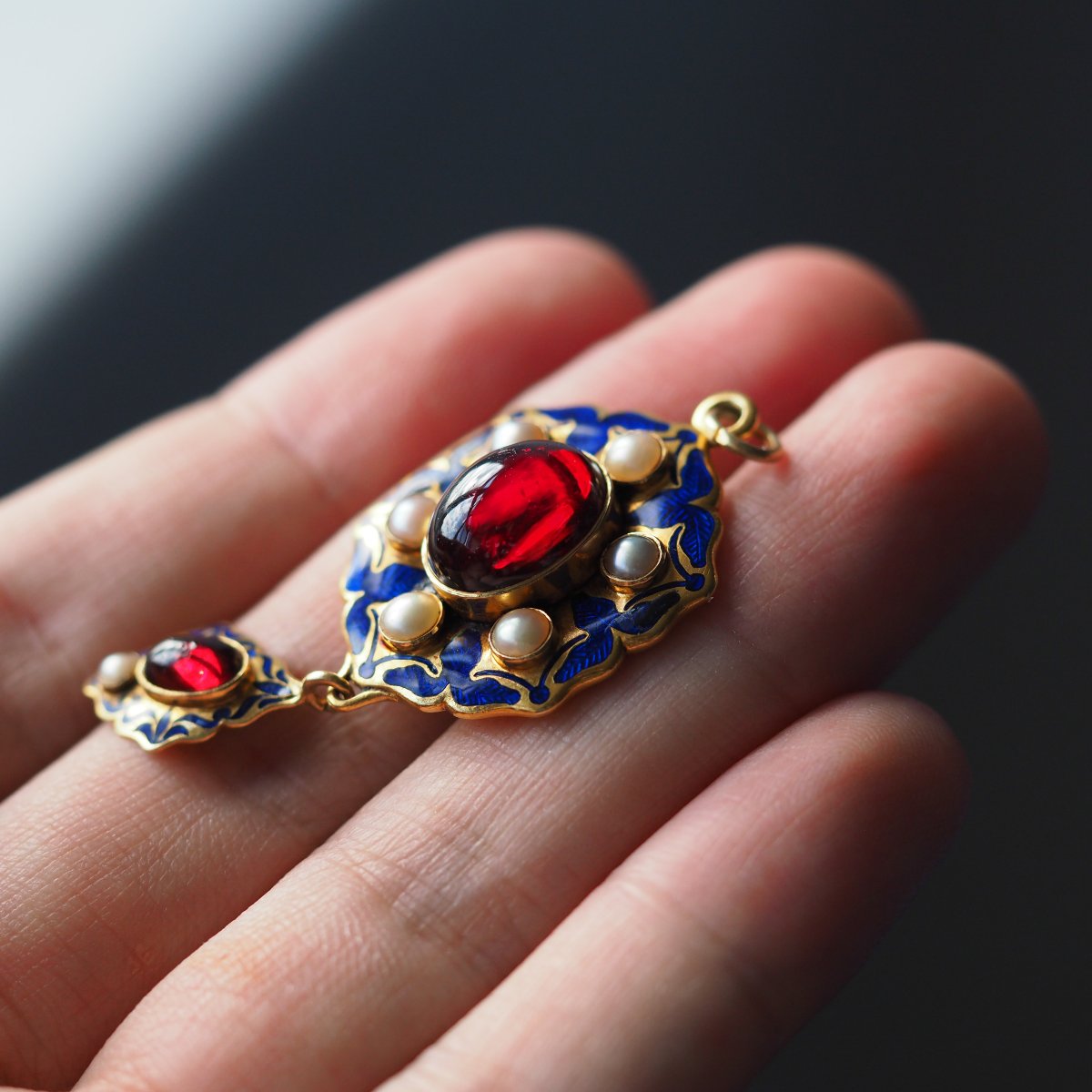 Antique Victorian Holbeinesque Pendant Necklace Garnets Pearls 18k Gold - C.1857-photo-2