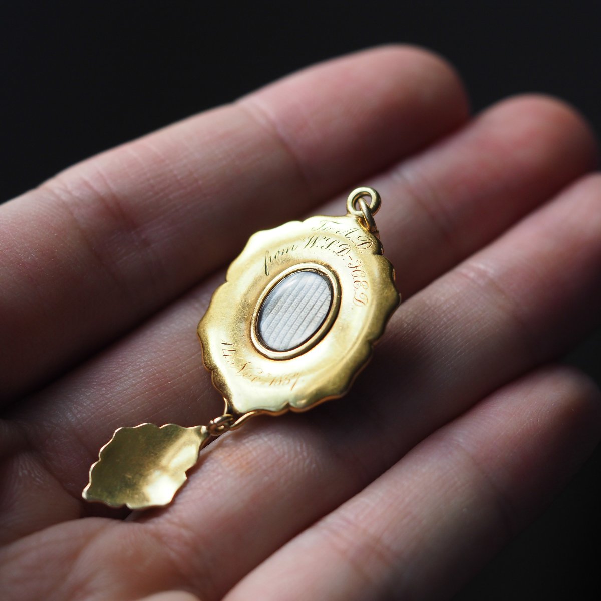 Antique Victorian Holbeinesque Pendant Necklace Garnets Pearls 18k Gold - C.1857-photo-2