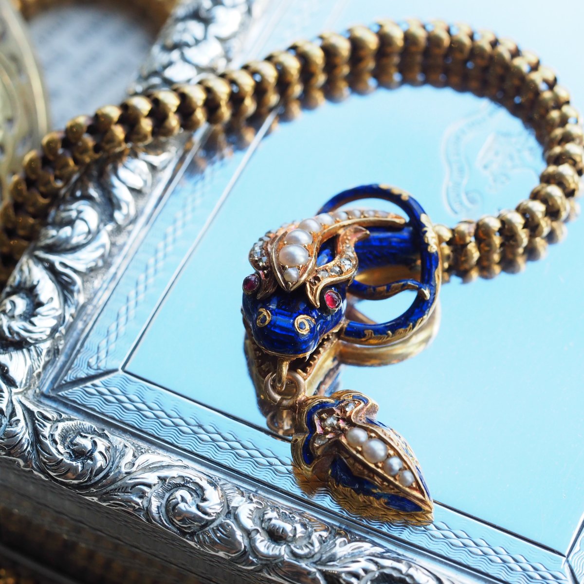 Collier ancien victorien serpent en or 18 carats, diamant et émail, vers 1860-photo-2