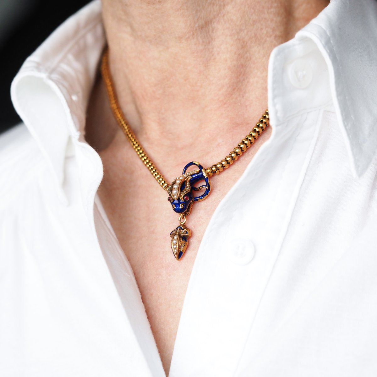 Collier ancien victorien serpent en or 18 carats, diamant et émail, vers 1860-photo-3
