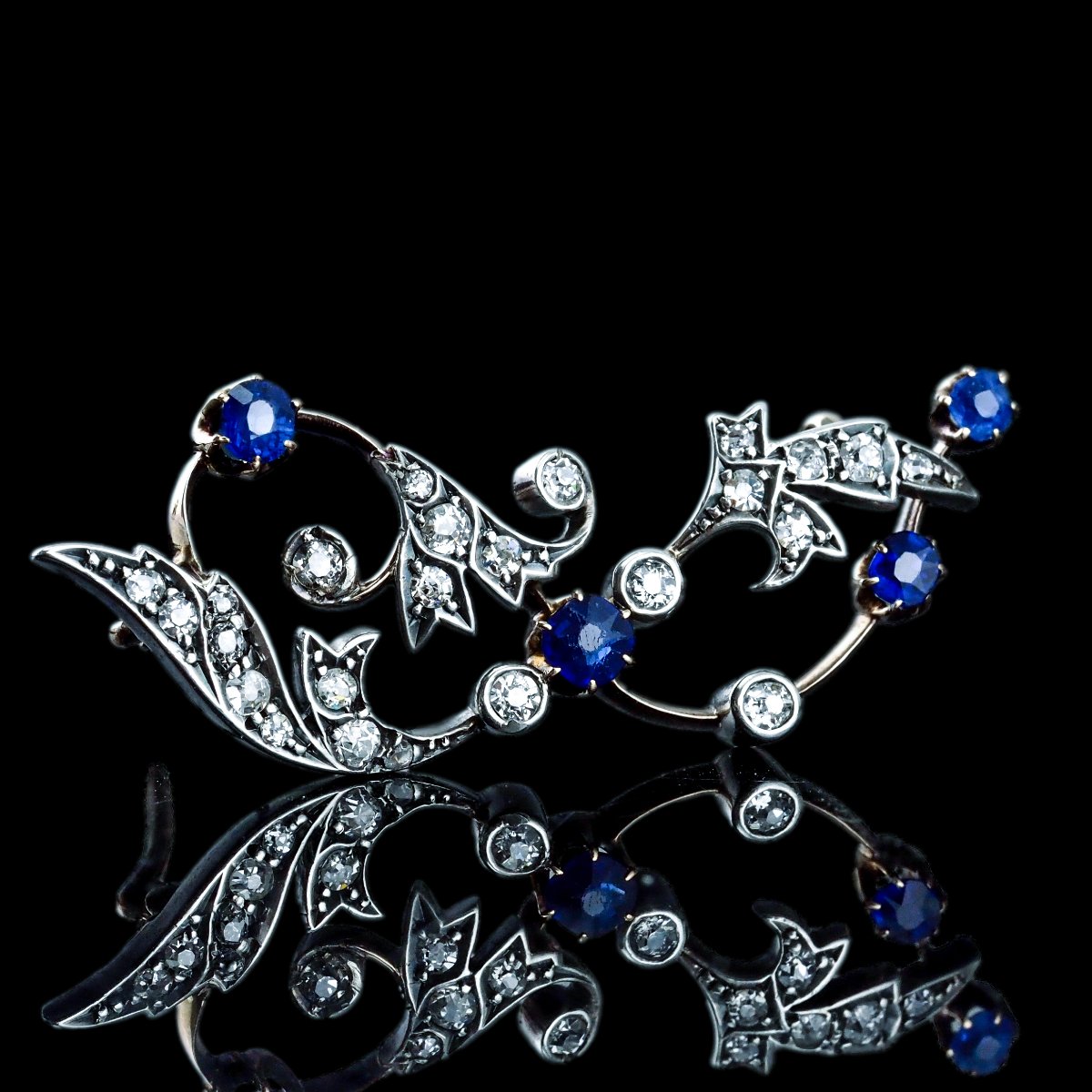 Broche victorienne ancienne à saphirs et diamants, motif feuillagé, or 9 ct, vers 1880-photo-6