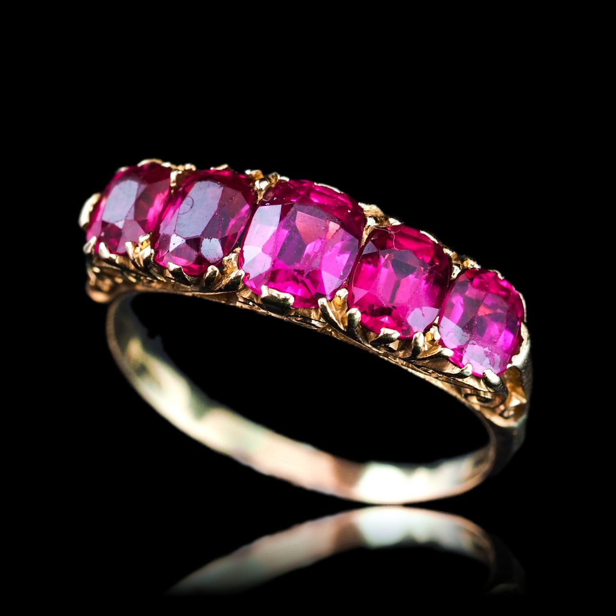 Bague ancienne victorienne à cinq rubis en or 18 carats – vers 1900-photo-1