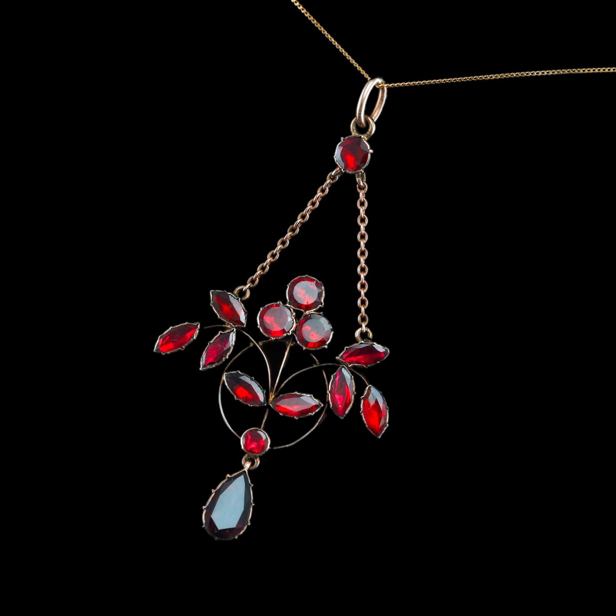 Pendentif ancien Art nouveau en grenat, or 9K , vers 1900-photo-4