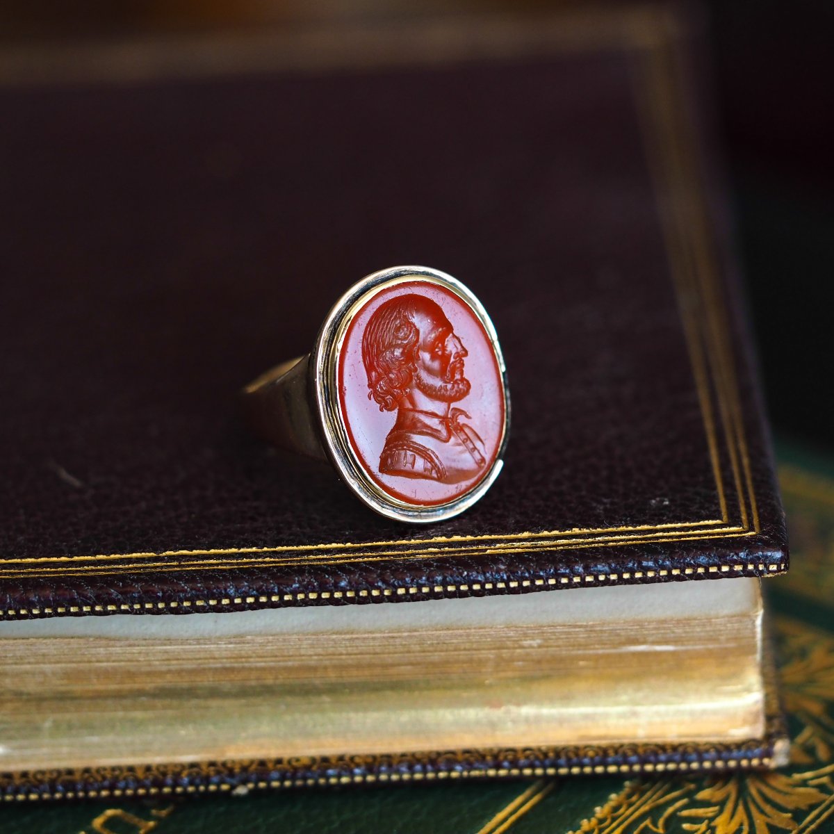 Antique 18k Gold Carnelian Intaglio Ring, Side Profile Gentleman - 19th Century.-photo-8