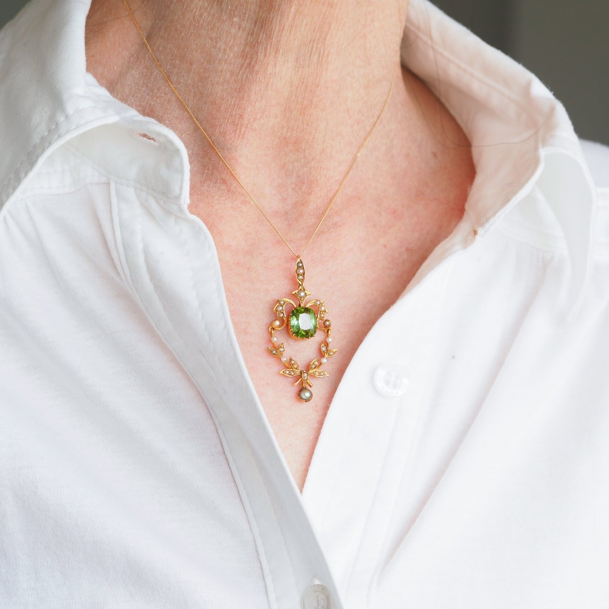 Antique Victorian Peridot Pendant Necklace, Pearls 14k Gold Original Box C.1890-photo-4